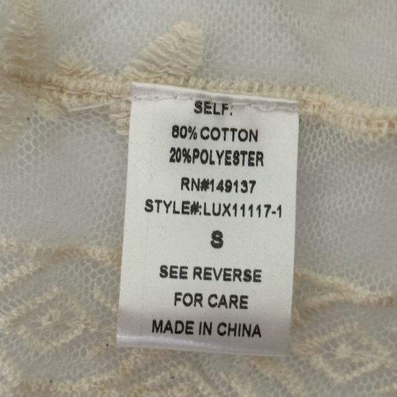 NWT Maverick the Collection Lace Kimono Small - Picture 7 of 8